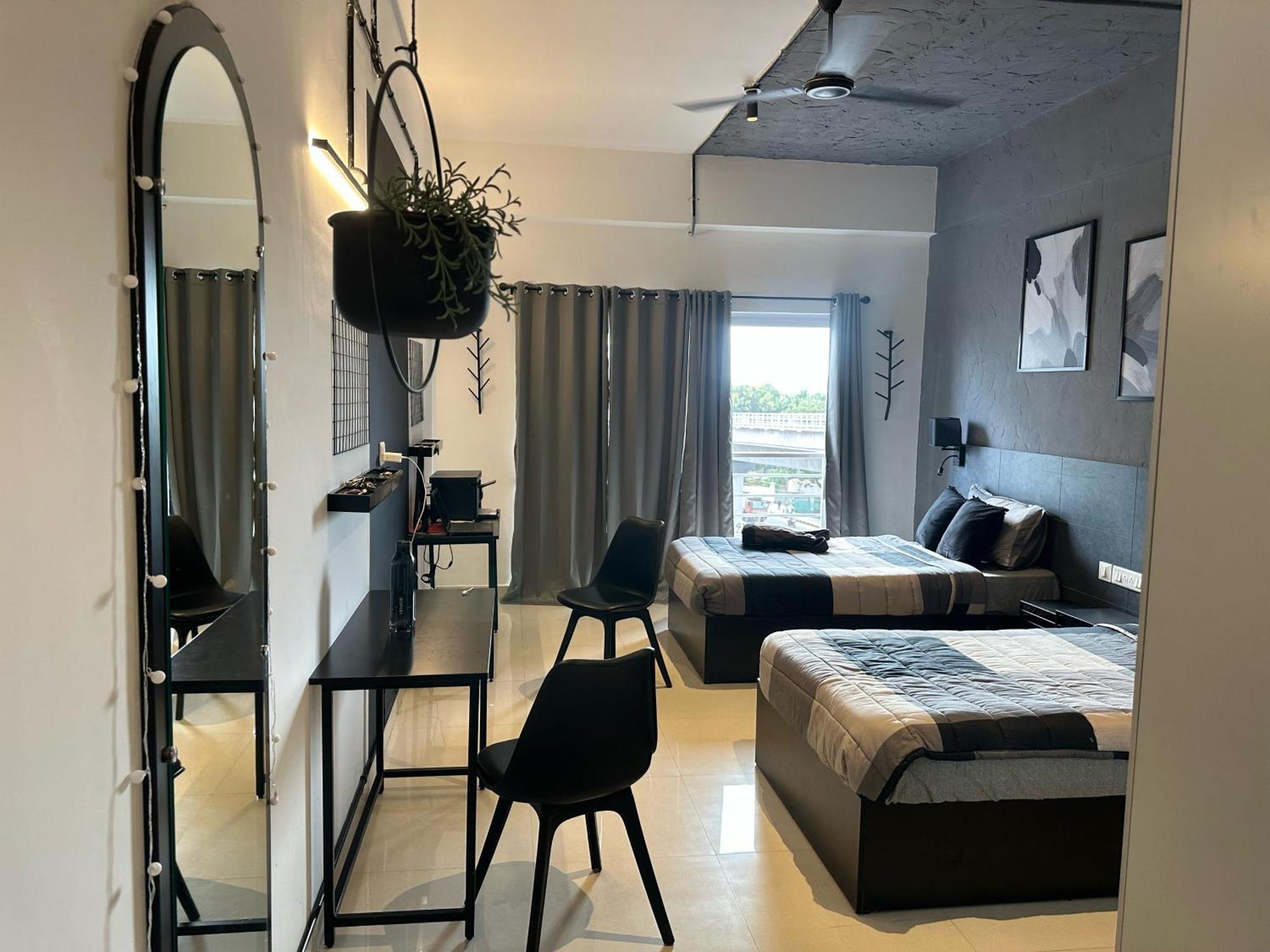 Collection O Local Square | Whitefield Hotel บังกาลอร์ ภายนอก รูปภาพ