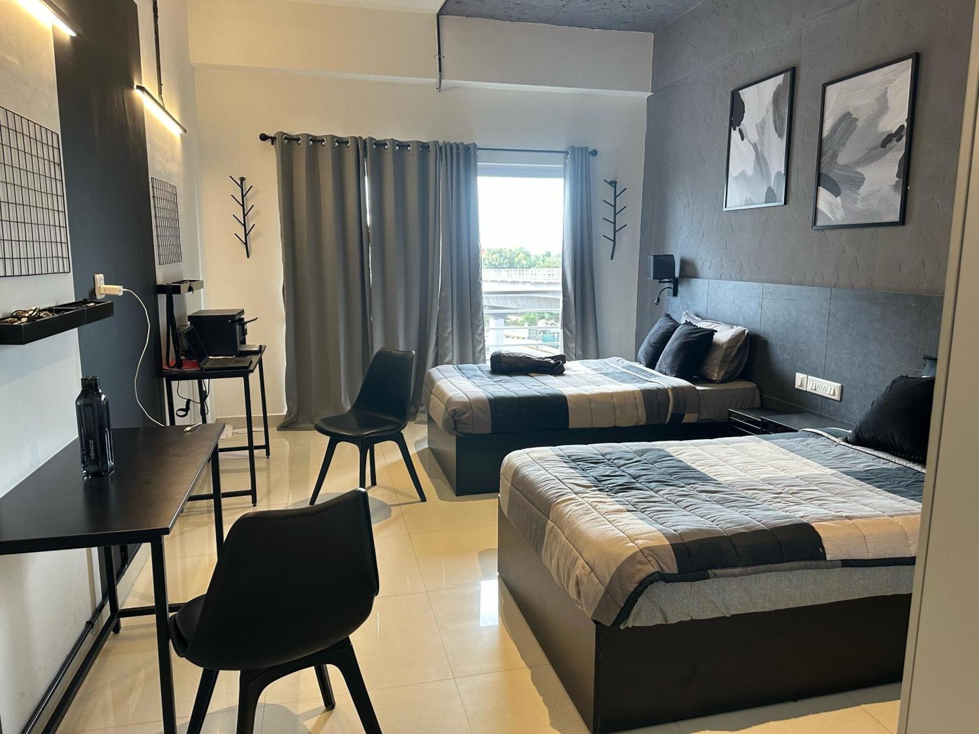 Collection O Local Square | Whitefield Hotel บังกาลอร์ ภายนอก รูปภาพ